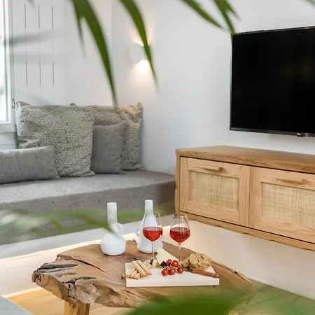 Naxian Icon Luxury 3 Apartamento *