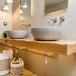 Naxian Icon Luxury 3 Apartament *
